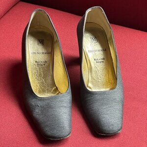 Vintage Bruno Magli Women's Gray Satin Pumps - Size 6.5